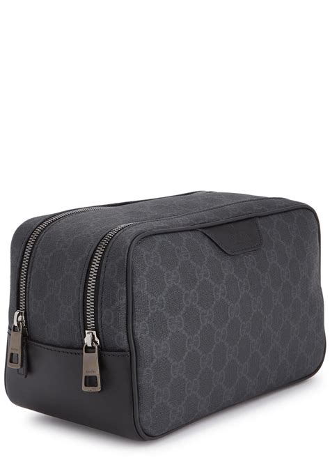 gucci washbag